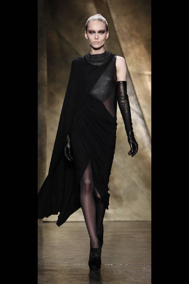 <strong>DONNA KARAN NEW YORK ｜ダナ キャラン ニューヨーク</strong>　2013年秋冬コレクション