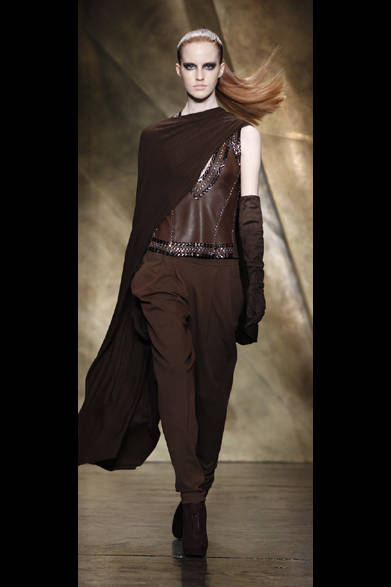 <strong>DONNA KARAN NEW YORK ｜ダナ キャラン ニューヨーク</strong>　2013年秋冬コレクション