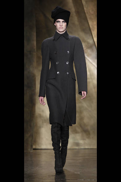 <strong>DONNA KARAN NEW YORK ｜ダナ キャラン ニューヨーク</strong>　2013年秋冬コレクション