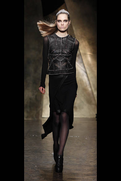 <strong>DONNA KARAN NEW YORK ｜ダナ キャラン ニューヨーク</strong>　2013年秋冬コレクション