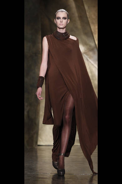 <strong>DONNA KARAN NEW YORK ｜ダナ キャラン ニューヨーク</strong>　2013年秋冬コレクション