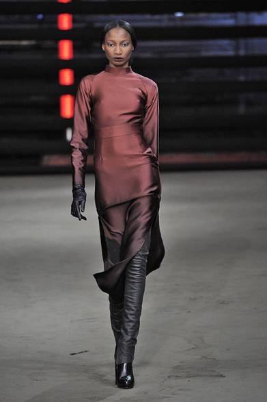 <strong>Sally LaPointe｜サリー ラポワント</strong>　2013年秋冬コレクション