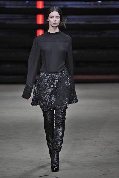 <strong>Sally LaPointe｜サリー ラポワント</strong>　2013年秋冬コレクション