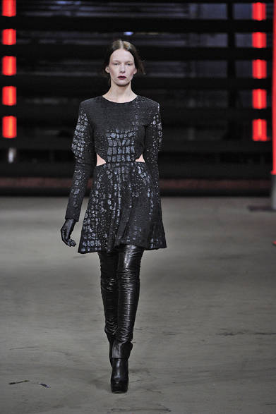 <strong>Sally LaPointe｜サリー ラポワント</strong>　2013年秋冬コレクション