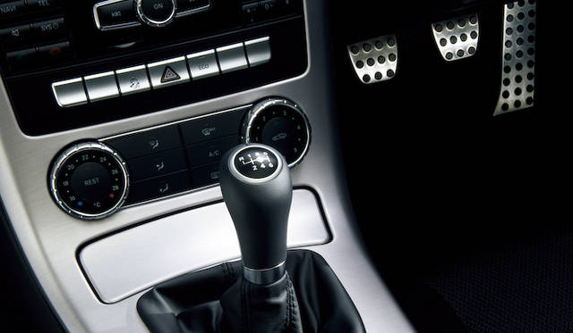 <strong>Mercedes-Benz SLK 200 BlueEFFICIENCY MT｜メルセデス・ベンツ SLK 200 ブルーエフィシェンシー MT</strong>