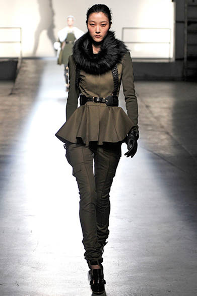 <strong>Prabal Gurung｜プラバル・グルン</strong>　2013年秋冬コレクション 