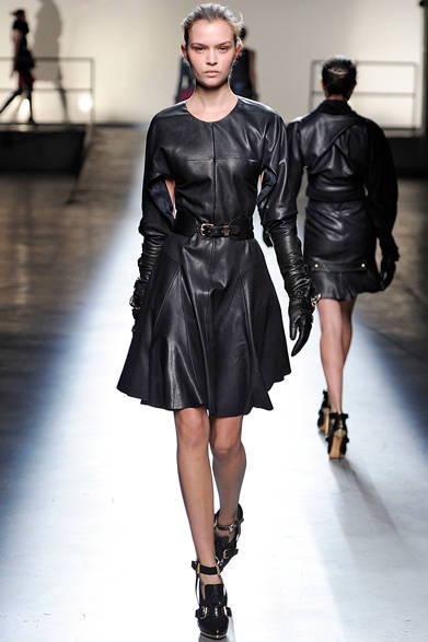 <strong>Prabal Gurung｜プラバル・グルン</strong>　2013年秋冬コレクション 