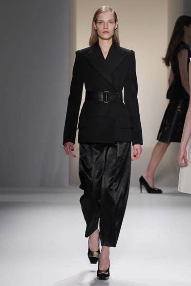 <strong>Calvin Klein Collection｜カルバン クライン コレクション</strong>　2013年秋冬コレクション ©2013 Dan Lecca