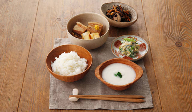 <strong>EAT｜からだに優しい日本料理のデリショップ「おうちDELI」</strong>