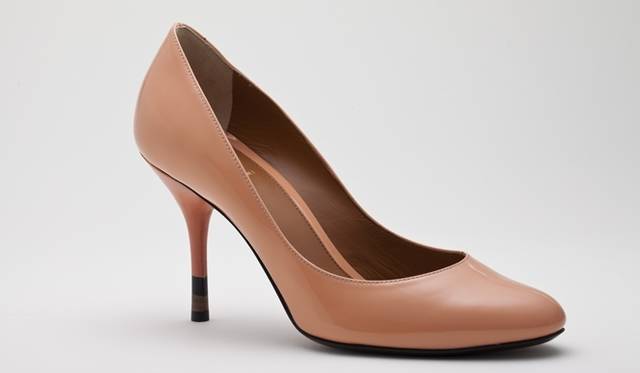 <strong>FENDI│フェンディ</strong>　シューズ　[H8cm]　ピーチ　5万9850円