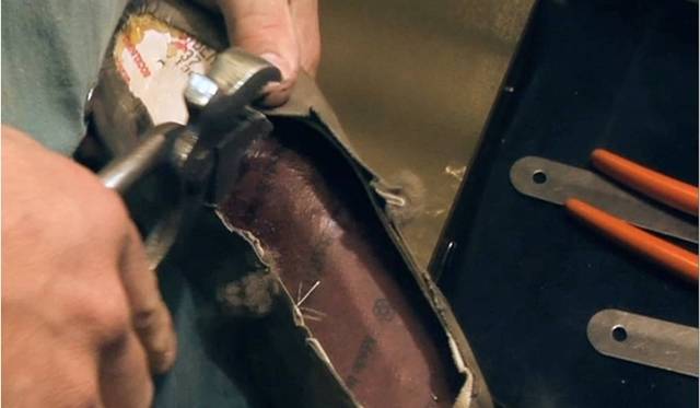 <strong>FENDI│フェンディ</strong>　イタリアの熟練した職人が生み出す「アデーレ」