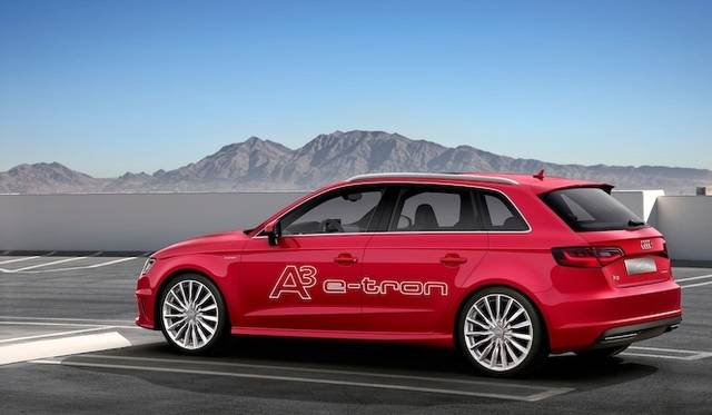 <strong>Audi A3 Sportback e-tron｜アウディ A3 スポーツバック eトロン</strong>