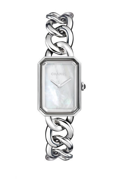 <strong>CHANEL｜シャネル</strong>　「プルミエール」[SS×マザーオブパール（文字盤）×オニキス（リューズ）]、ケースサイズ[20×28×6.6mm]、クォーツ、30m防水、45万1500円（予価）　※2013年4月1日発売予定