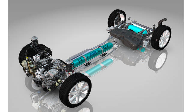 青色の部分は圧縮空気タンク