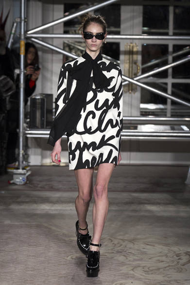 <strong>Moschino Cheap & Chic｜モスキーノ チープ＆シック</strong>　2013年秋冬コレクション 