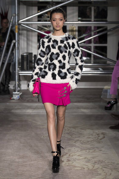 <strong>Moschino Cheap & Chic｜モスキーノ チープ＆シック</strong>　2013年秋冬コレクション 