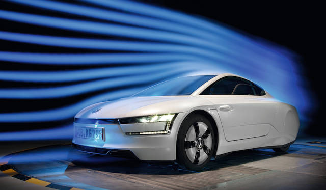 空力優先でデザインされたボディのCd値は、わずが0.189