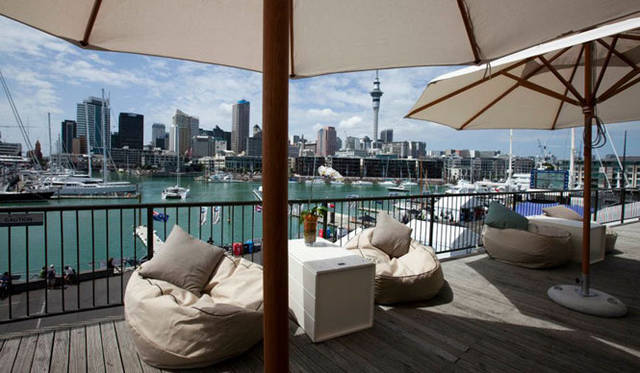 <strong>OUTSCAPE｜アウトスケープ</strong>　日本初上陸のニュージーランド発アウトドアブランド「Coast New Zealand（コースト ニュージーランド）」　コースト ニュージーランドは、「Louis Vuitton Pacific Series（ルイヴィトンパシフィックシリーズ）」のオフィシャルサプライヤーとなっている