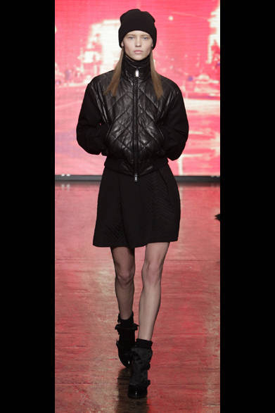 <strong>DKNY｜ディーケイエヌワイ</strong>　2013年秋冬コレクション 