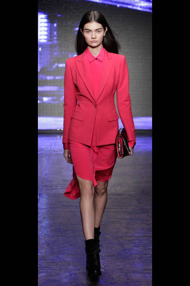 <strong>DKNY｜ディーケイエヌワイ</strong>　2013年秋冬コレクション 