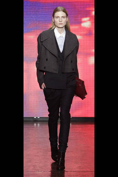 <strong>DKNY｜ディーケイエヌワイ</strong>　2013年秋冬コレクション 