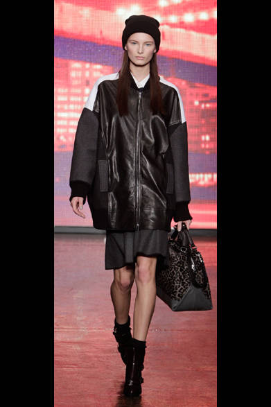 <strong>DKNY｜ディーケイエヌワイ</strong>　2013年秋冬コレクション 