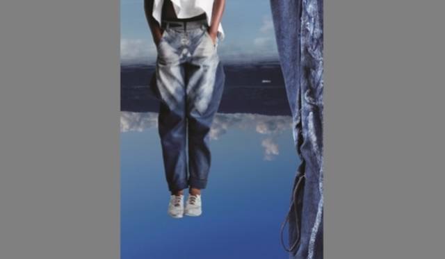 <strong>ART FILE 10｜「Blue Jeans 350 years」</strong>　Courtesy of Centraal Museum