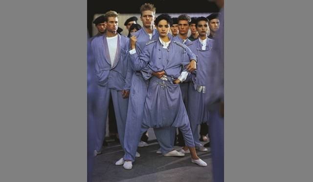 <strong>ART FILE 10｜「Blue Jeans 350 years」</strong>　Courtesy of Centraal Museum