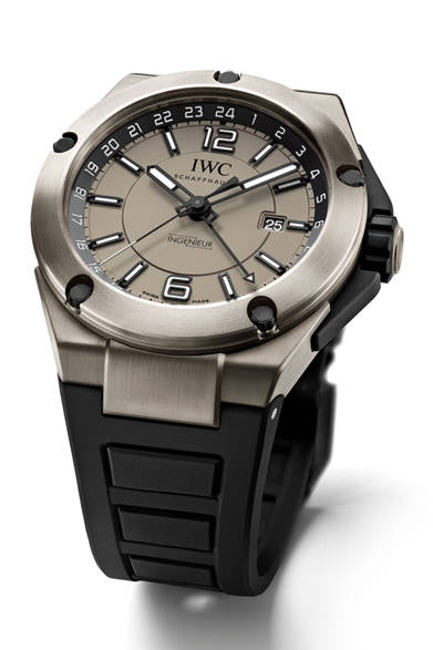 「インヂュニア・デュアルタイム・チタニウム」