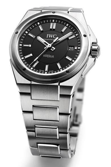 「インヂュニア・オートマティック（ブラックダイヤル）」