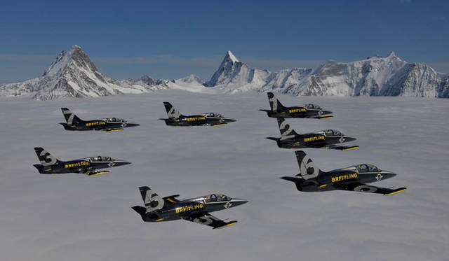 <strong>BREITLING│ブライトリング</strong>　