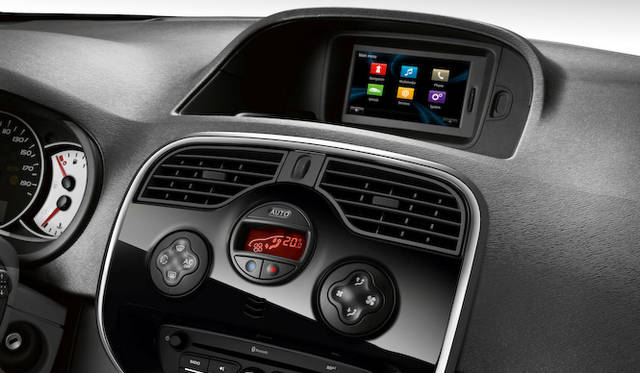 ルノー R-Linkマルチメディアシステム