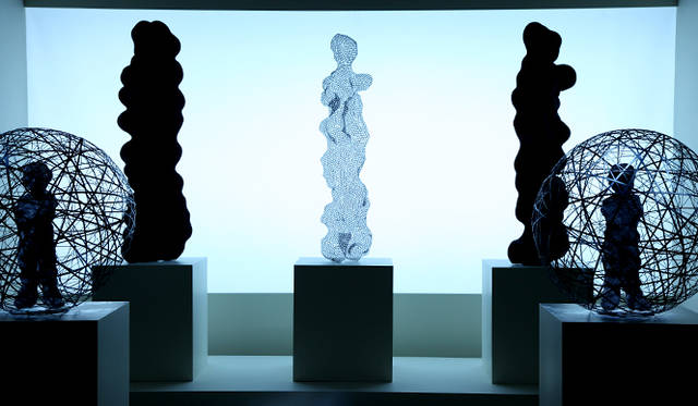 <strong>REVALUE NIPPN PROJECT CHARITY GALA 2013 with GUCCI</strong>　「Collaboration.4」は、クリエイティブディレクターの服部滋樹さんが率いる3人組