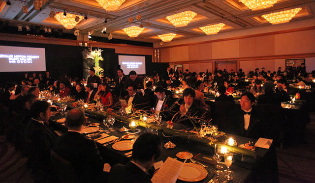 <strong>REVALUE NIPPN PROJECT CHARITY GALA 2013 with GUCCI</strong>