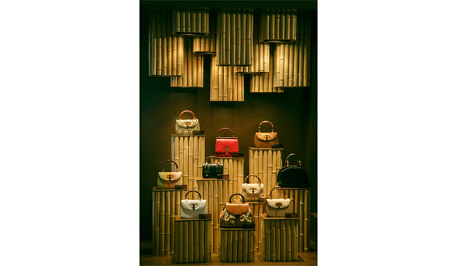 <strong>REVALUE NIPPN PROJECT CHARITY GALA 2013 with GUCCI</strong>