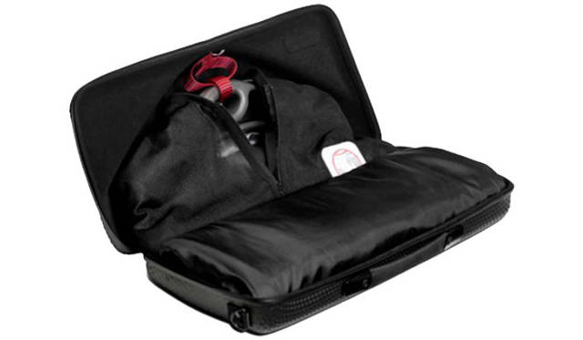 <strong>5351POUR LES HOMMES｜5351プール・オム</strong>　「LAT 56°」ビジネストラベルバッグ　