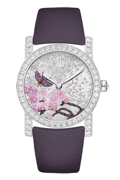 <strong>CHAUMET｜ショーメ</strong>　桜とカゲロウのモチーフ　価格｜1008万円