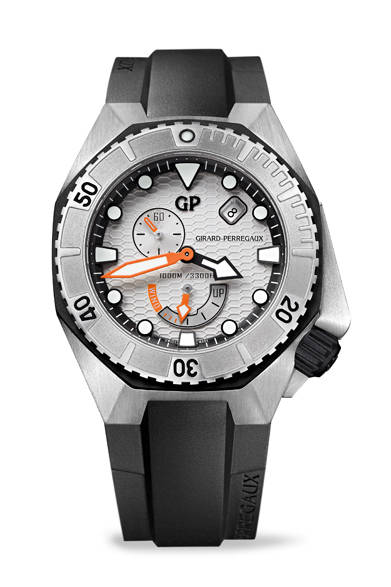<strong>GIRARD-PERREGAUX│ジラール・ペルゴ「シーホーク」</strong><br />自動巻き、SSケース、98万7000円