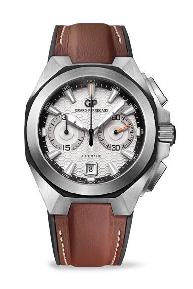 <strong>GIRARD-PERREGAUX│ジラール・ペルゴ「クロノホーク」</strong><br />ブラックのレザーストラップ以外にブラウンも用意される 