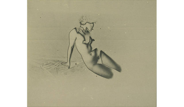 椎原治／《無し》／1930年代／ヴィンテージ・シルバー・プリント／©Osamu Shiihara, Courtesy of MEM, Tokyo／MEM