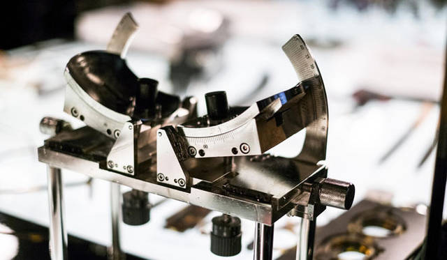 <strong>MIRARI JAPAN｜ミラリ ジャパン</strong>　ミラノファッションウィーク　イベント会場でのデモンストレーション