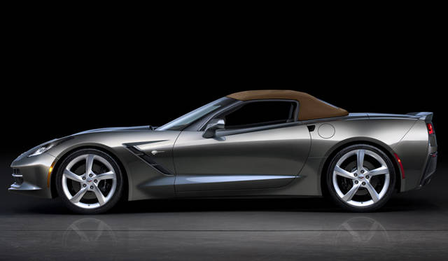 <strong>Chevrolet Corvette Stingray Convertible｜シボレー コルベット スティングレイ コンバーチブル</strong>