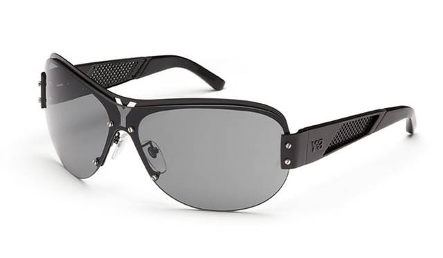 <strong>Y-3｜ワイスリー</strong>　「Y-3×Linda Farrow」コラボレーションアイウェア　モデル「JATOMI」3万975円