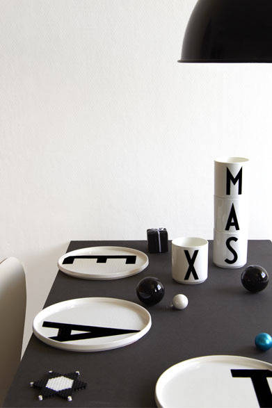 <strong>ACTUS｜アクタス</strong>　「DESIGN LETTERS（デザインレターズ）」　DESIGN LETTERS＋Arne Jacobsen
