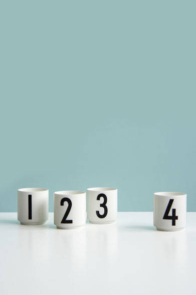 <strong>ACTUS｜アクタス</strong>　「DESIGN LETTERS（デザインレターズ）」　DESIGN LETTERS＋Arne Jacobsen