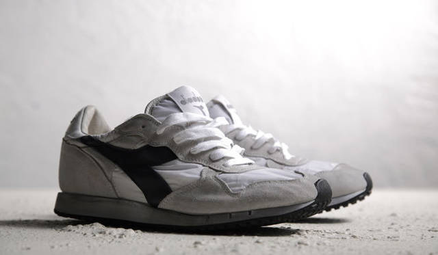 <strong>diadora｜ディアドラ</strong>　