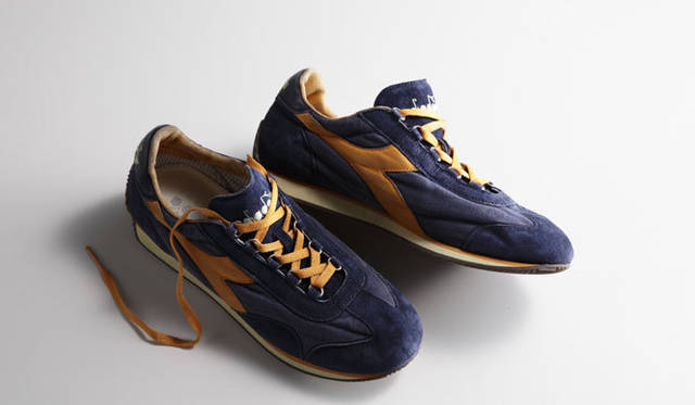 <strong>diadora｜ディアドラ</strong>　