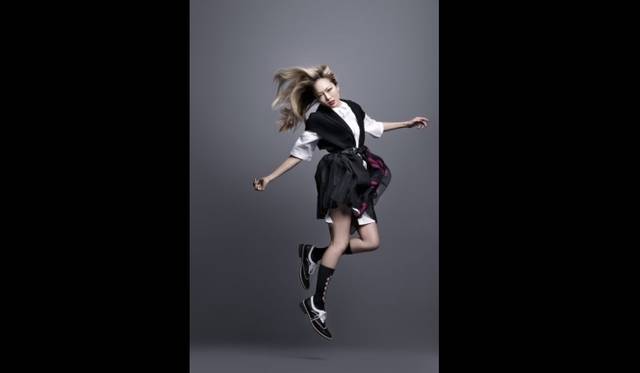 エリイ Photo by Rowland KIRISHIMA<br /><br /> <strong>“Women on the Move「働く女性たち」”</strong><br /> 会場｜伊勢丹新宿店本館4階＝イーストパーク（クリエーターズエッグ）<br /> 会期｜2013年3月6日（水）から1年間<br /><br />  <strong>「REGULATION Yohji Yamamoto」</strong><br /> 場所｜ＪＲ大阪三越伊勢丹3階<br /> オープン｜2013年3月6日（水）