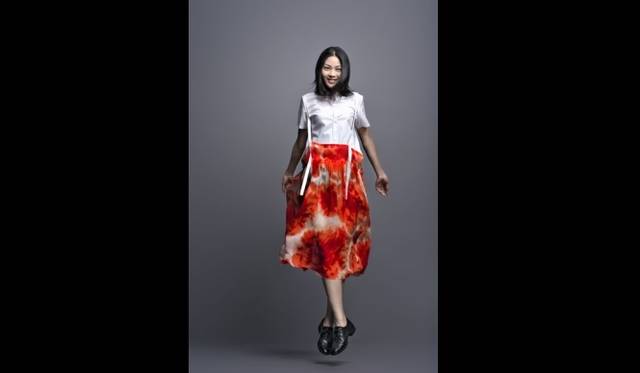 難波薫 Photo by Rowland KIRISHIMA<br /><br /> <strong>“Women on the Move「働く女性たち」”</strong><br /> 会場｜伊勢丹新宿店本館4階＝イーストパーク（クリエーターズエッグ）<br /> 会期｜2013年3月6日（水）から1年間<br /><br />  <strong>「REGULATION Yohji Yamamoto」</strong><br /> 場所｜ＪＲ大阪三越伊勢丹3階<br /> オープン｜2013年3月6日（水）