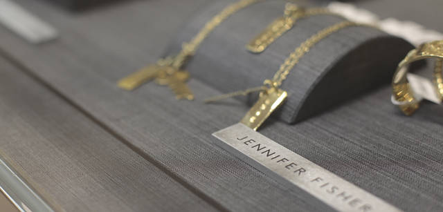 <strong>BARNEYS NEW YORK｜バーニーズ　ニューヨーク</strong>　「バーニーズ　ニューヨーク新宿店」ウィメンズフロアリニューアル　＜1階＞　